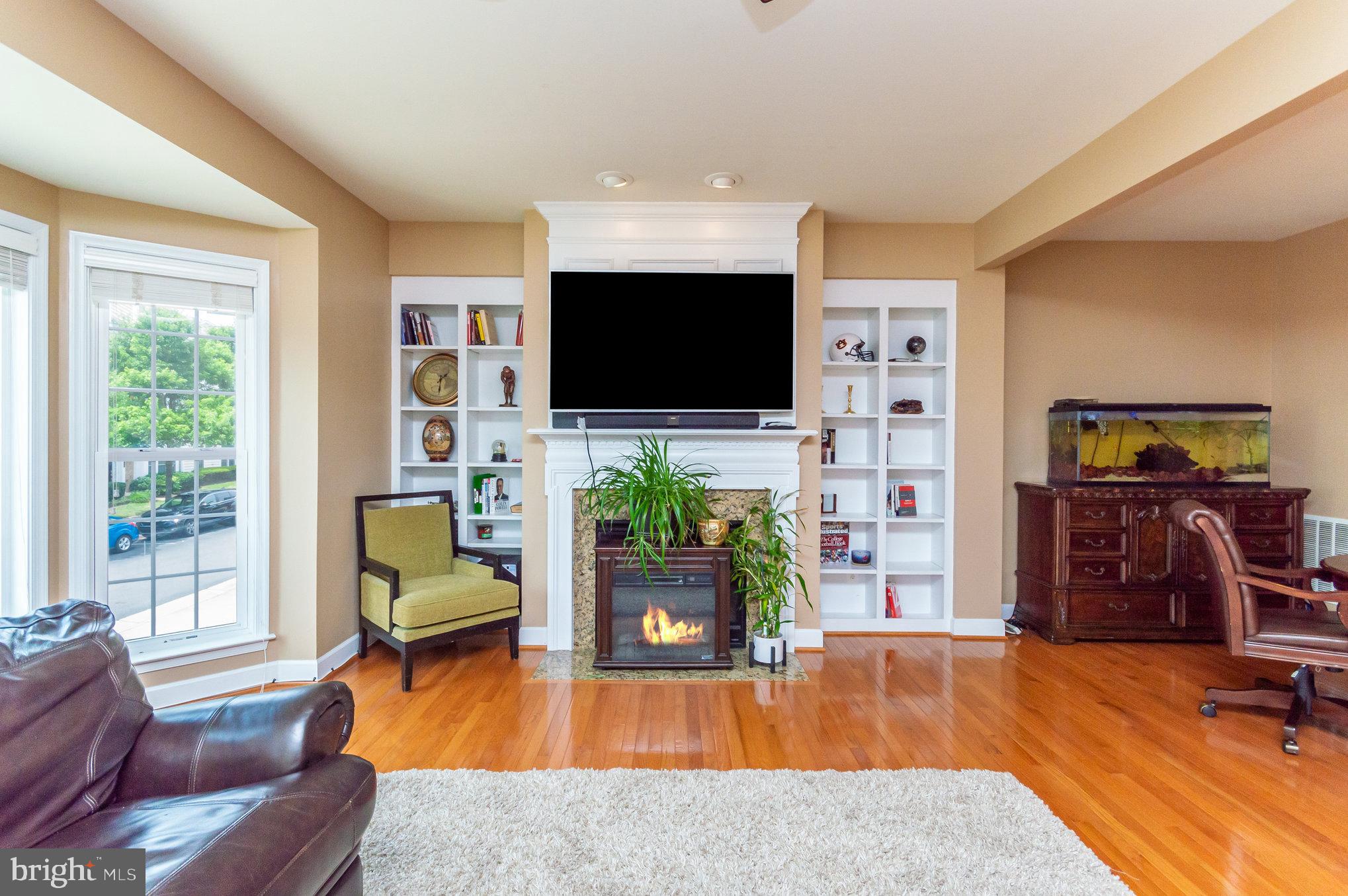 14591 Crossfield Way Woodbridge, VA 22191 - Photo 5 of 25