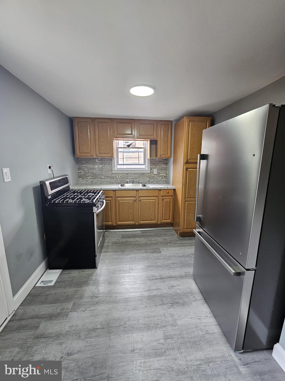 614 South 10th Street Reading, PA 19602 - Photo 3 of 22