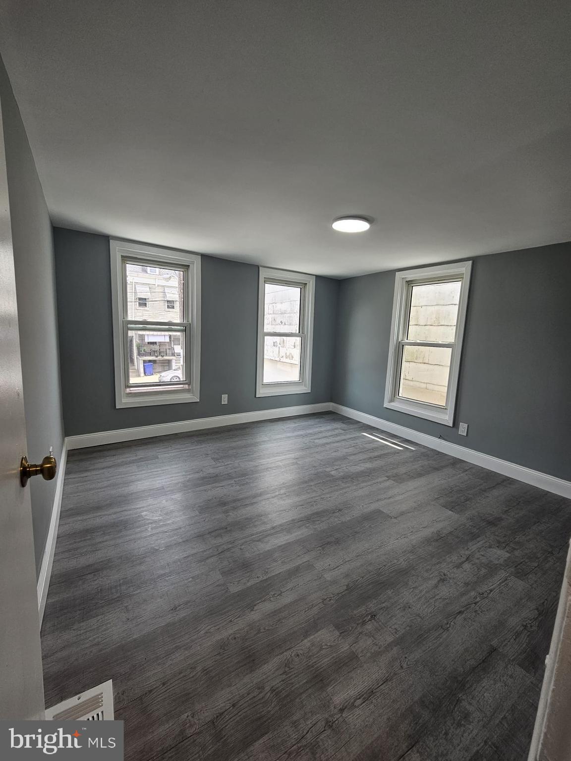 614 South 10th Street Reading, PA 19602 - Photo 6 of 22