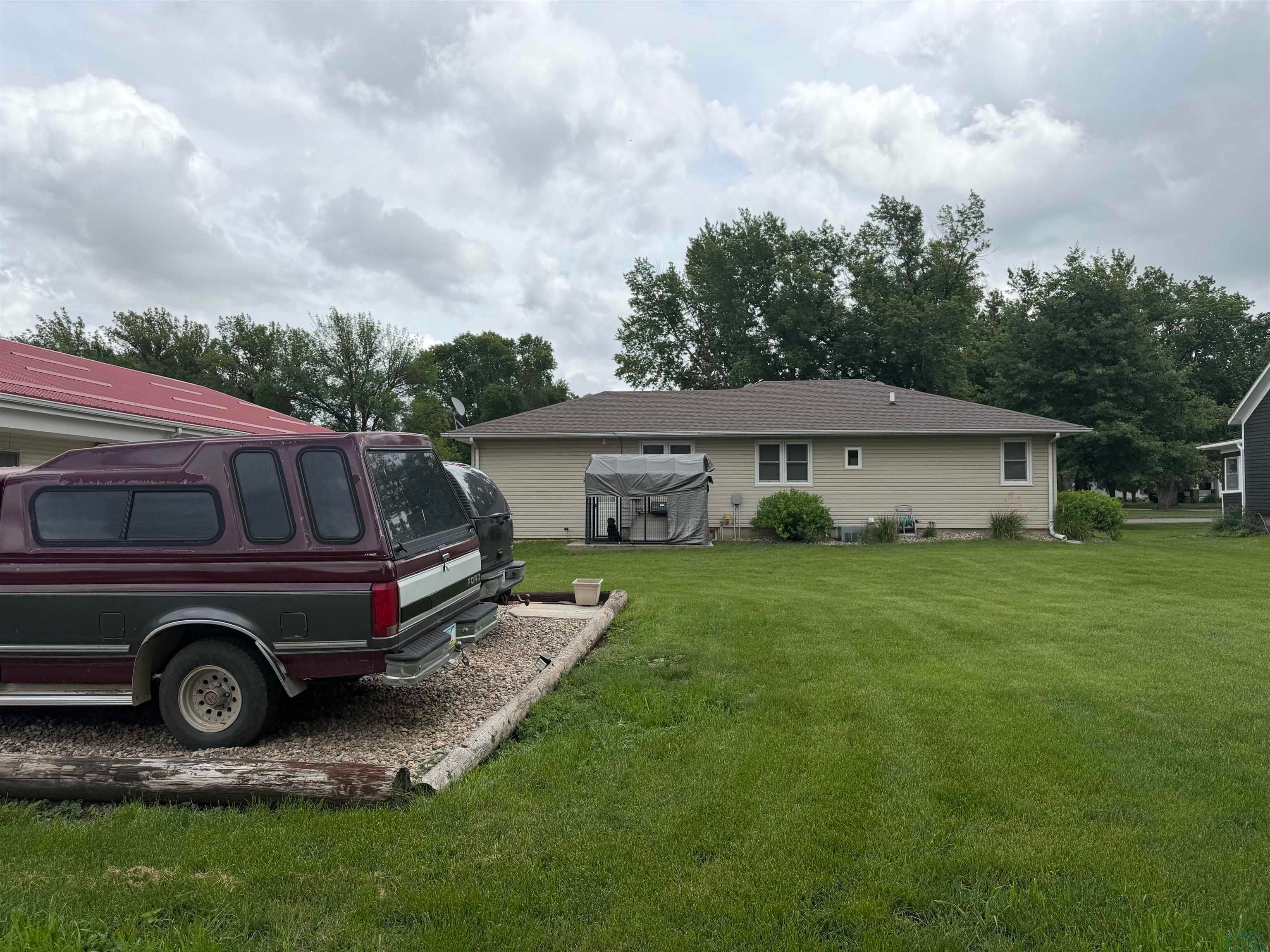331 4th Street Akron, IA 51001 - Photo 4 of 44 Gallery Image 4