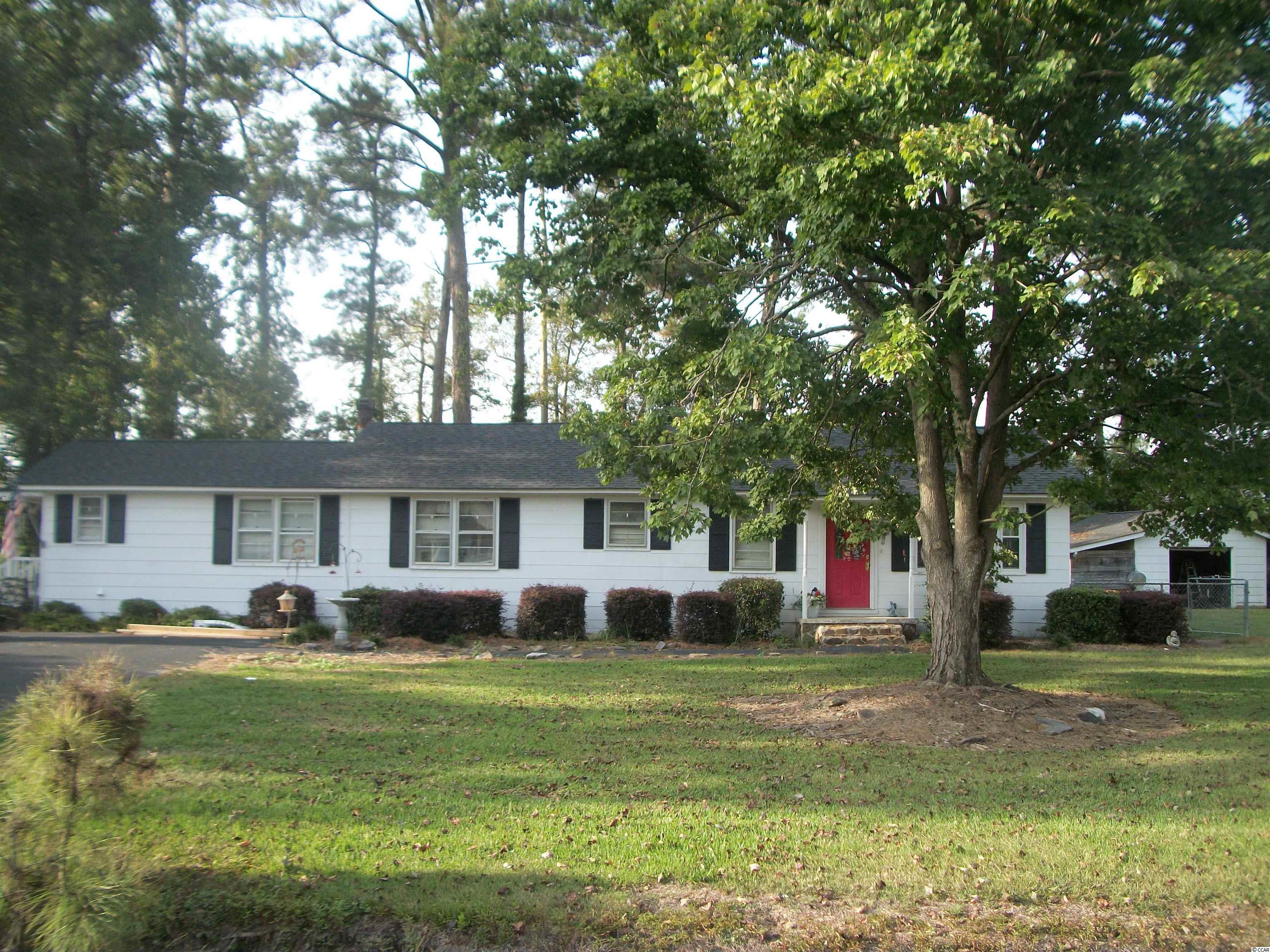 113 West Danwood Road Effingham, SC 29541 - Photo 2 of 25 Gallery Image 2