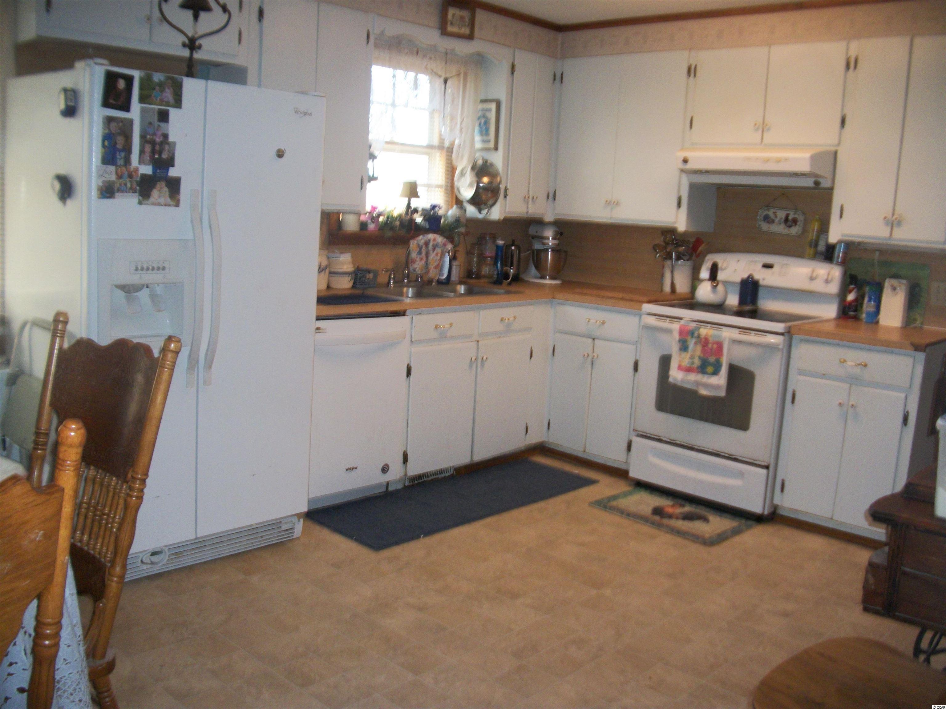 113 West Danwood Road Effingham, SC 29541 - Photo 9 of 25 Gallery Image 9
