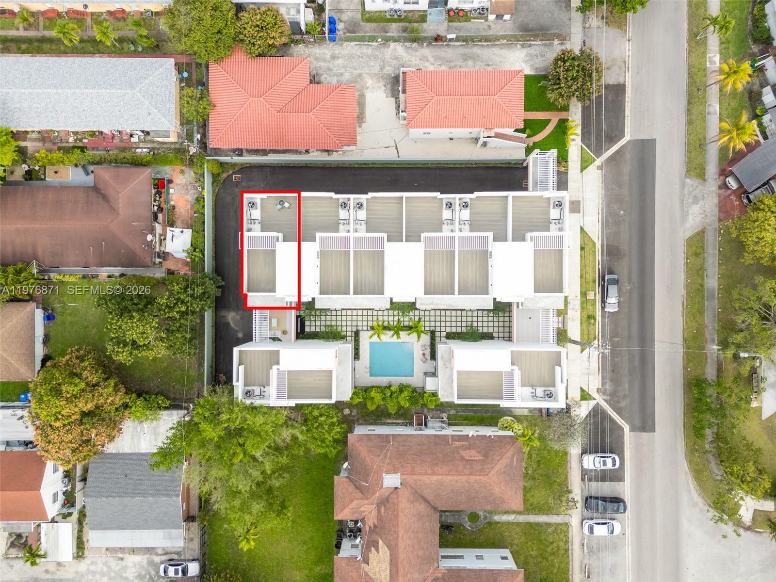 721 Southwest 11th Street, Unit F Miami, FL 33129 - Photo 33 of 36 an aerial view of a houses with outdoor space