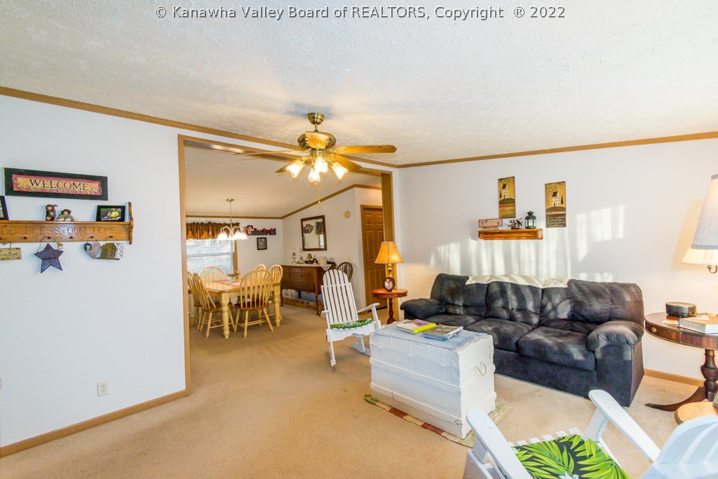 2013 Fisher Ridge Road Kenna, WV 25248 - Photo 18 of 30 Gallery Image 18