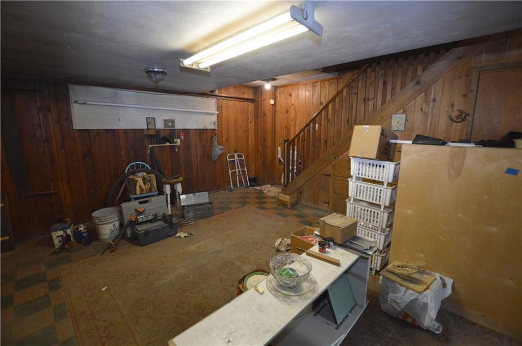 307 Hoffman Road Pittsburgh, PA 15212 - Photo 18 of 21 Gallery Image 18