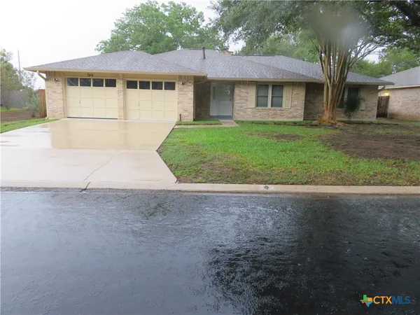 $2,275 | 749 Running Creek, Seguin, TX 78155