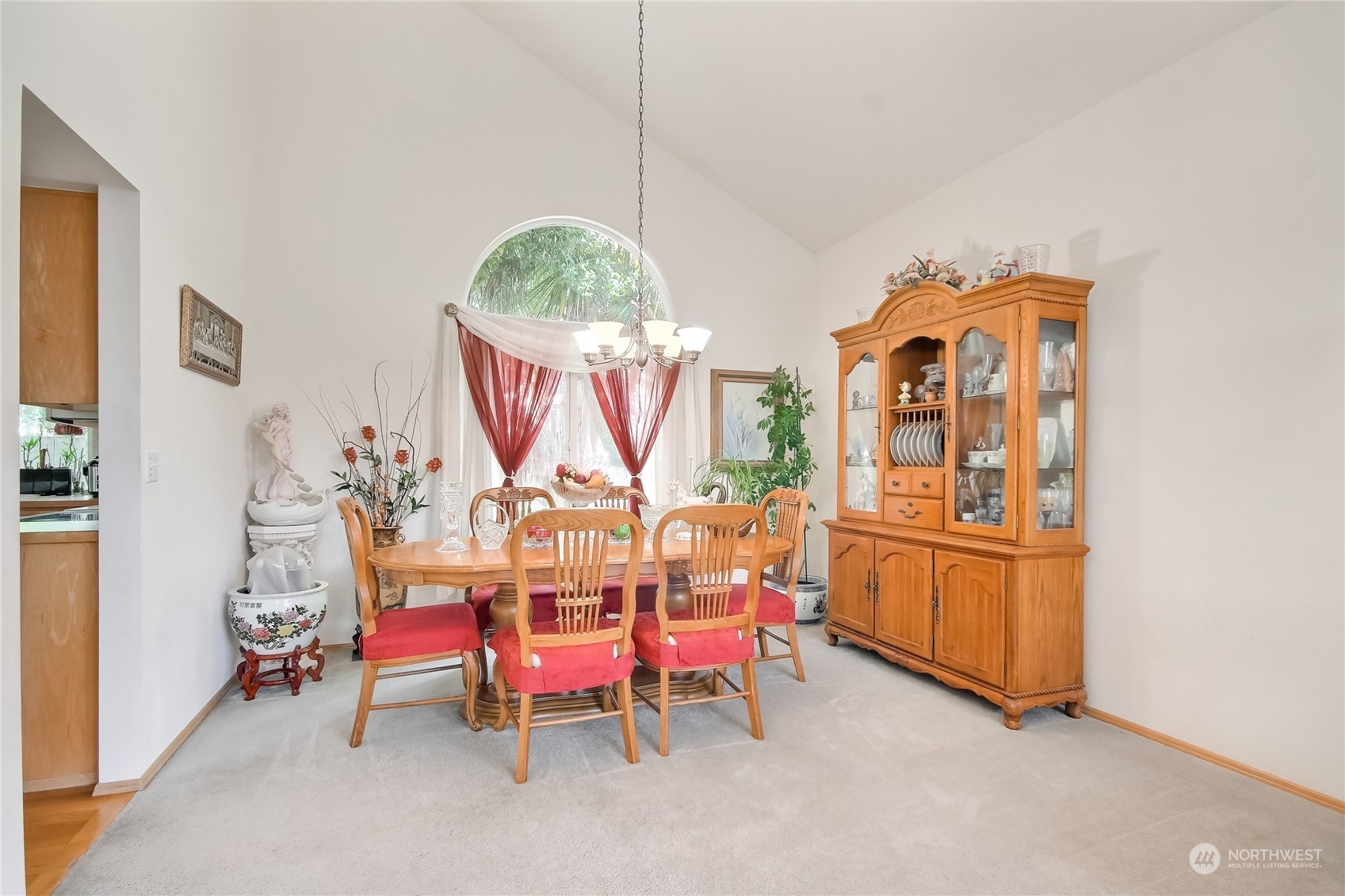 19910 142nd Place Southeast Renton, WA 98058 - Photo 9 of 38 a dining room with furniture and window