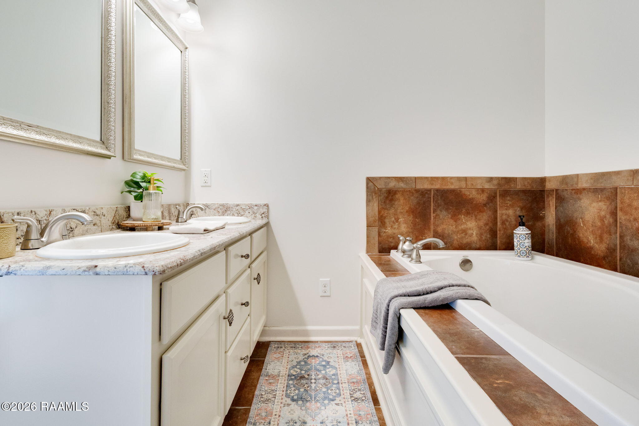 115 Monte Road Duson, LA 70529 - Photo 14 of 26 Primary Bath