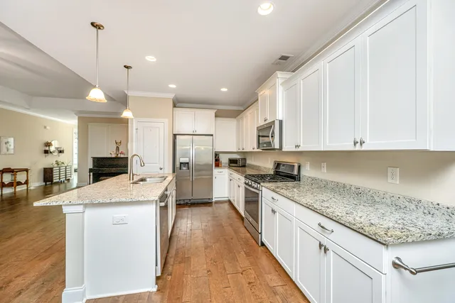 $520,000 | 1081 Blockade Runner Parkway, Summerville, SC 29485