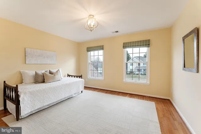 $1,250,000 | 10812 Crippen Vale Court, Reston, VA 20194