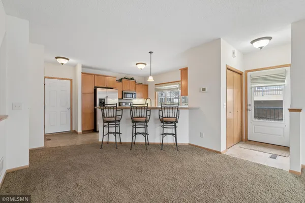 $329,900 | 3876 Raspberry Ridge Road Northwest, Prior Lake, MN 55372