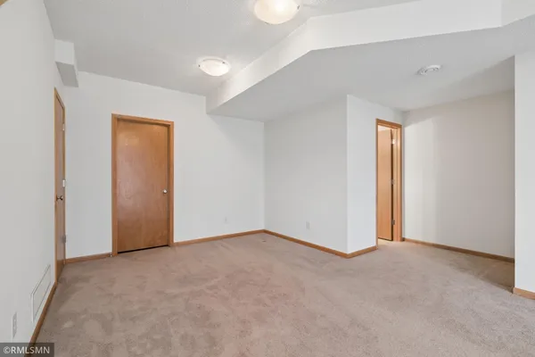 $329,900 | 3876 Raspberry Ridge Road Northwest, Prior Lake, MN 55372