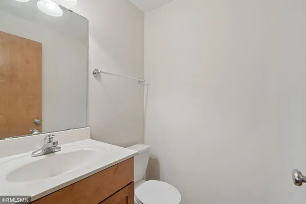 $329,900 | 3876 Raspberry Ridge Road Northwest, Prior Lake, MN 55372