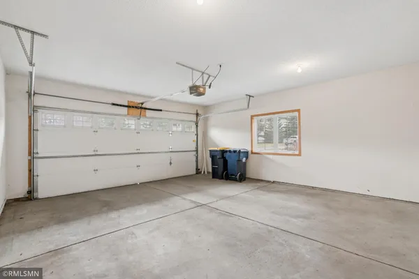 $329,900 | 3876 Raspberry Ridge Road Northwest, Prior Lake, MN 55372