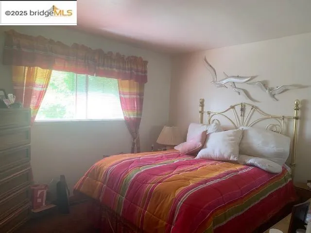 $965,000 | 25 Woodcliff Court, Oakland, CA 94605