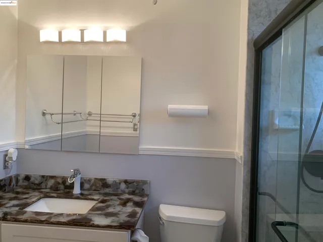 $965,000 | 25 Woodcliff Court, Oakland, CA 94605