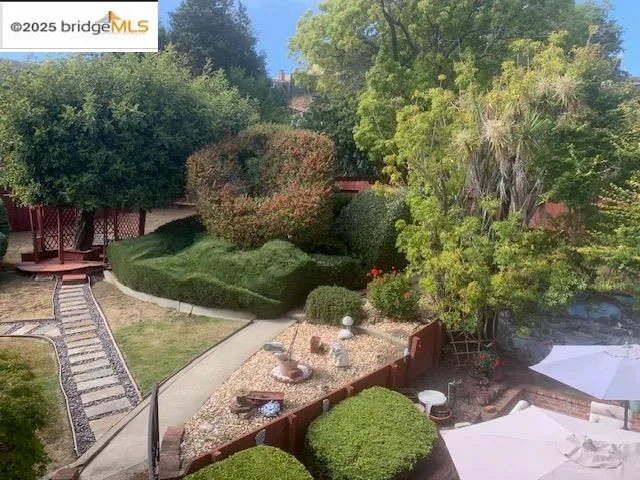 $965,000 | 25 Woodcliff Court, Oakland, CA 94605