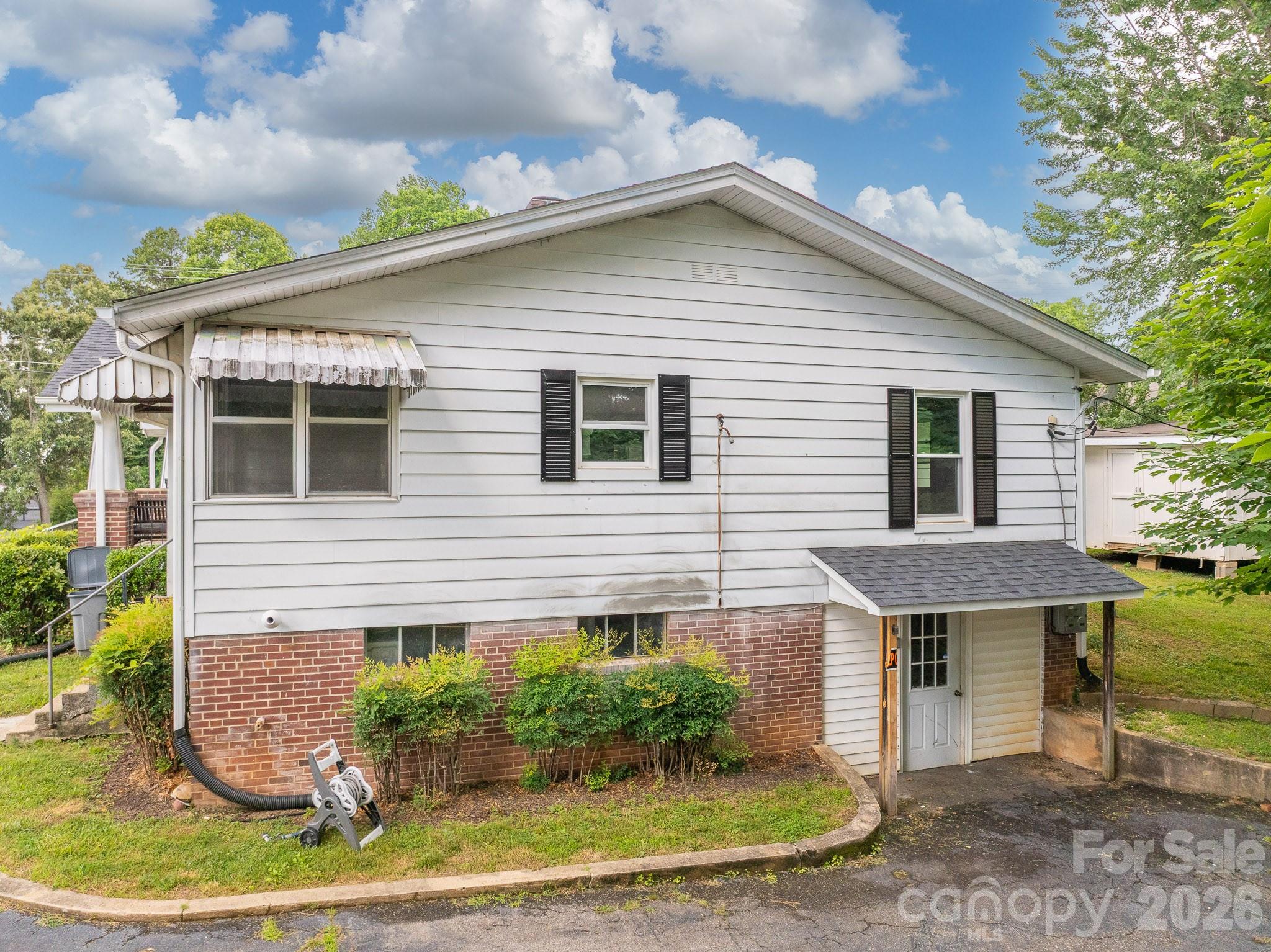 46 Gilkey Street Marion, NC 28752 - Photo 19 of 34