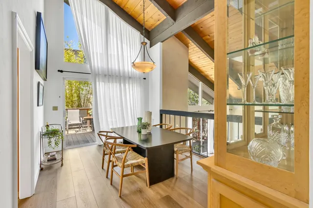 $919,900 | 8574 Willings Way, Fair Oaks, CA 95628