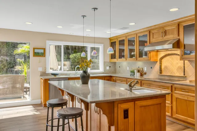 $919,900 | 8574 Willings Way, Fair Oaks, CA 95628