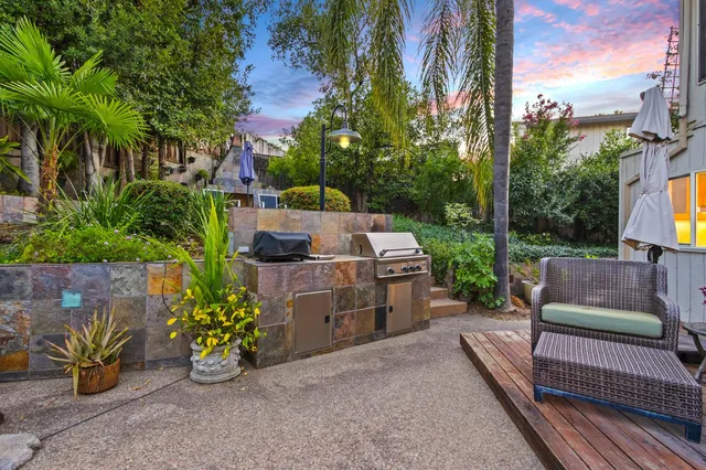 $919,900 | 8574 Willings Way, Fair Oaks, CA 95628