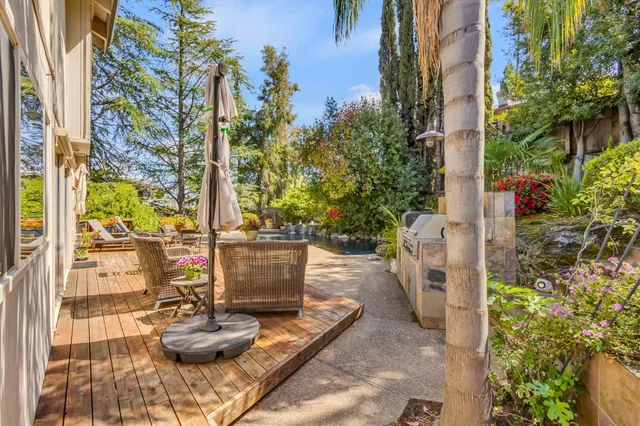 $919,900 | 8574 Willings Way, Fair Oaks, CA 95628