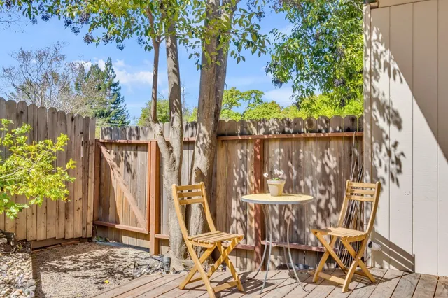 $919,900 | 8574 Willings Way, Fair Oaks, CA 95628