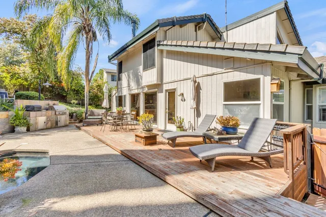 $919,900 | 8574 Willings Way, Fair Oaks, CA 95628