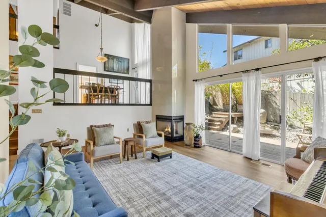 $919,900 | 8574 Willings Way, Fair Oaks, CA 95628