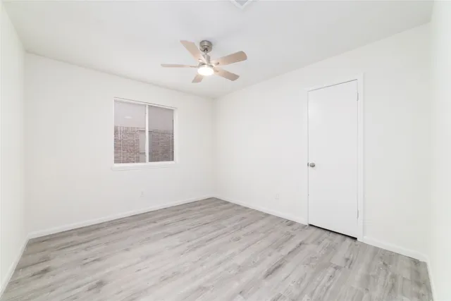 $2,000 | 17003 Summer Dew Lane, Houston, TX 77095