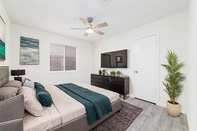 $2,000 | 17003 Summer Dew Lane, Houston, TX 77095