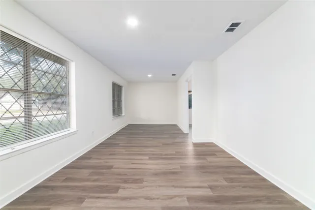 $2,000 | 17003 Summer Dew Lane, Houston, TX 77095