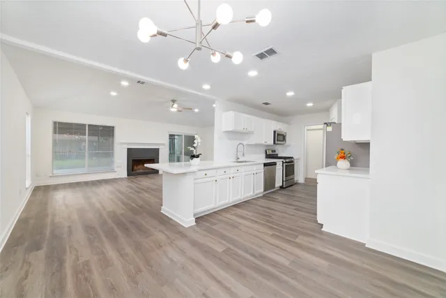 $2,000 | 17003 Summer Dew Lane, Houston, TX 77095