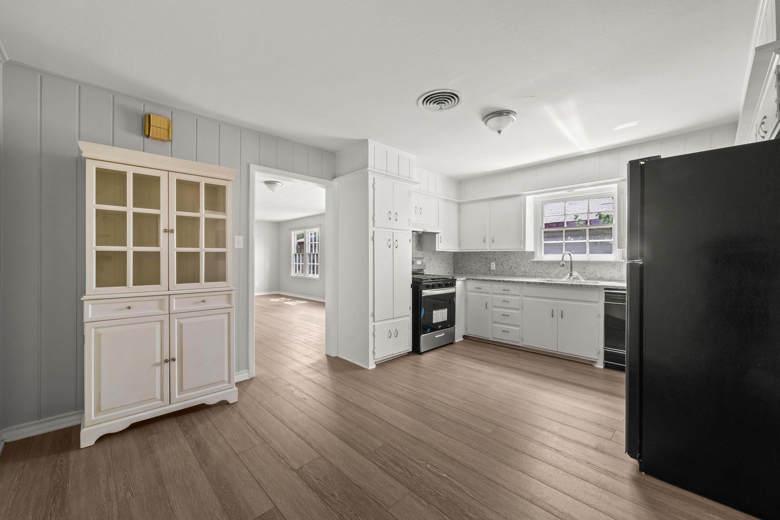 1912 22nd Street Lubbock, TX 79411 - Photo 6 of 21 6