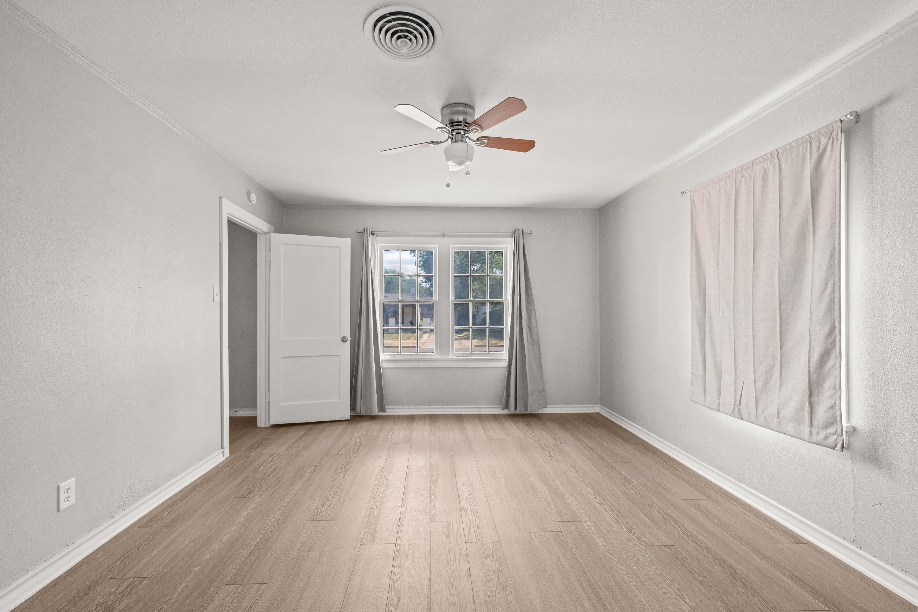 1912 22nd Street Lubbock, TX 79411 - Photo 9 of 21 9