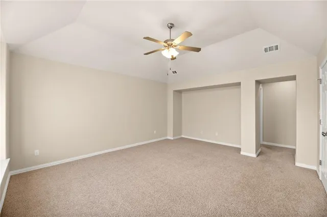 $3,350 | 410 Catalina Lane, Austin, TX 78737