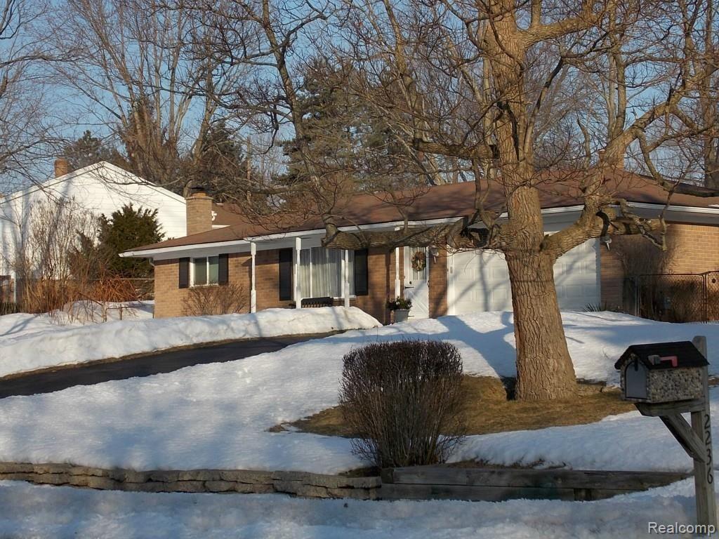 2272 Oklahoma Avenue Rochester, MI 48309 - Photo 33 of 39 Front Elevation