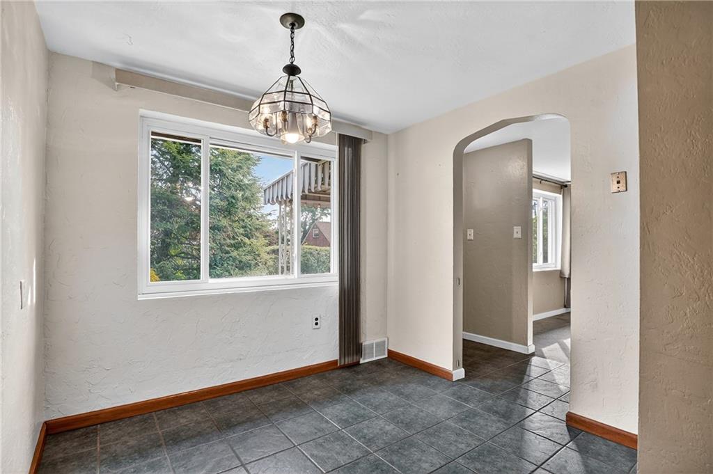 3528 Oakleaf Road Pittsburgh, PA 15227 - Photo 14 of 41 Gallery Image 14