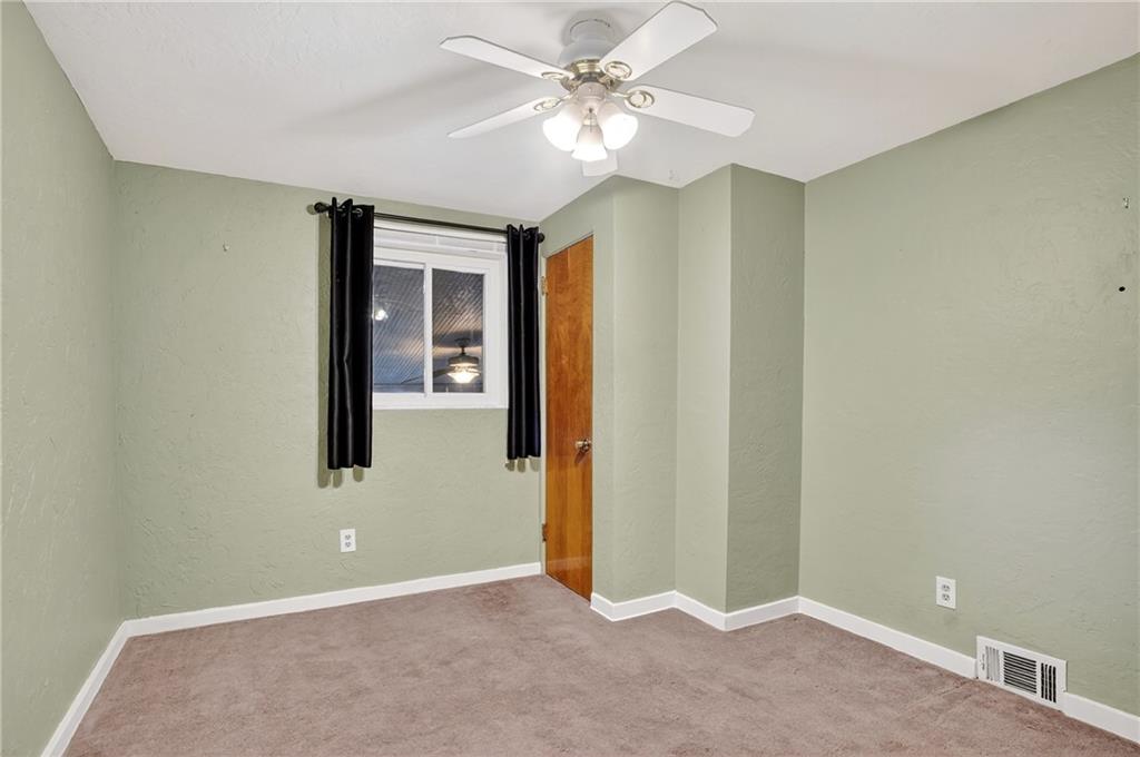 3528 Oakleaf Road Pittsburgh, PA 15227 - Photo 31 of 41 Gallery Image 31