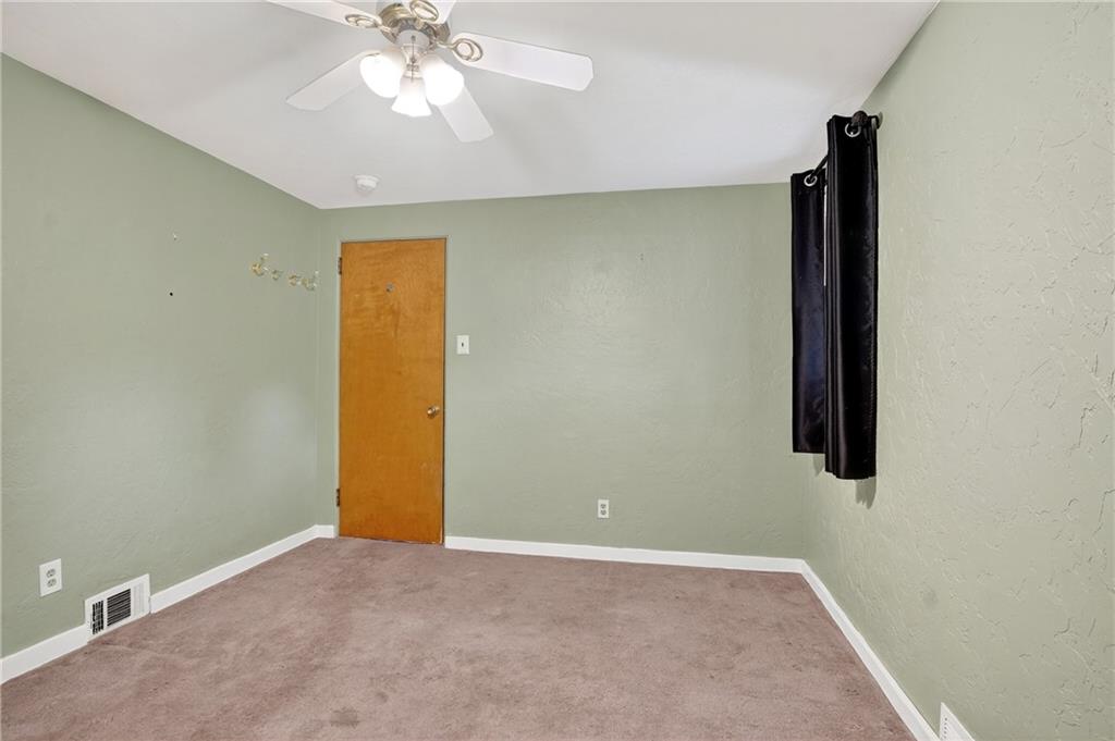 3528 Oakleaf Road Pittsburgh, PA 15227 - Photo 32 of 41 Gallery Image 32