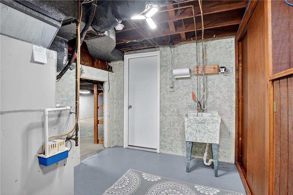 3528 Oakleaf Road Pittsburgh, PA 15227 - Photo 36 of 41 Gallery Image 36