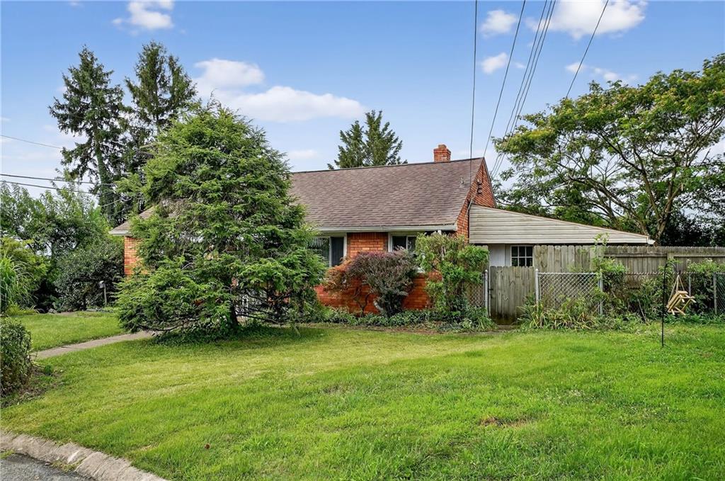 3528 Oakleaf Road Pittsburgh, PA 15227 - Photo 4 of 41 Gallery Image 4