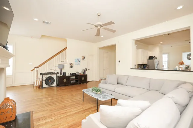 $499,900 | 3130 Heritage Creek Terrace, Houston, TX 77008