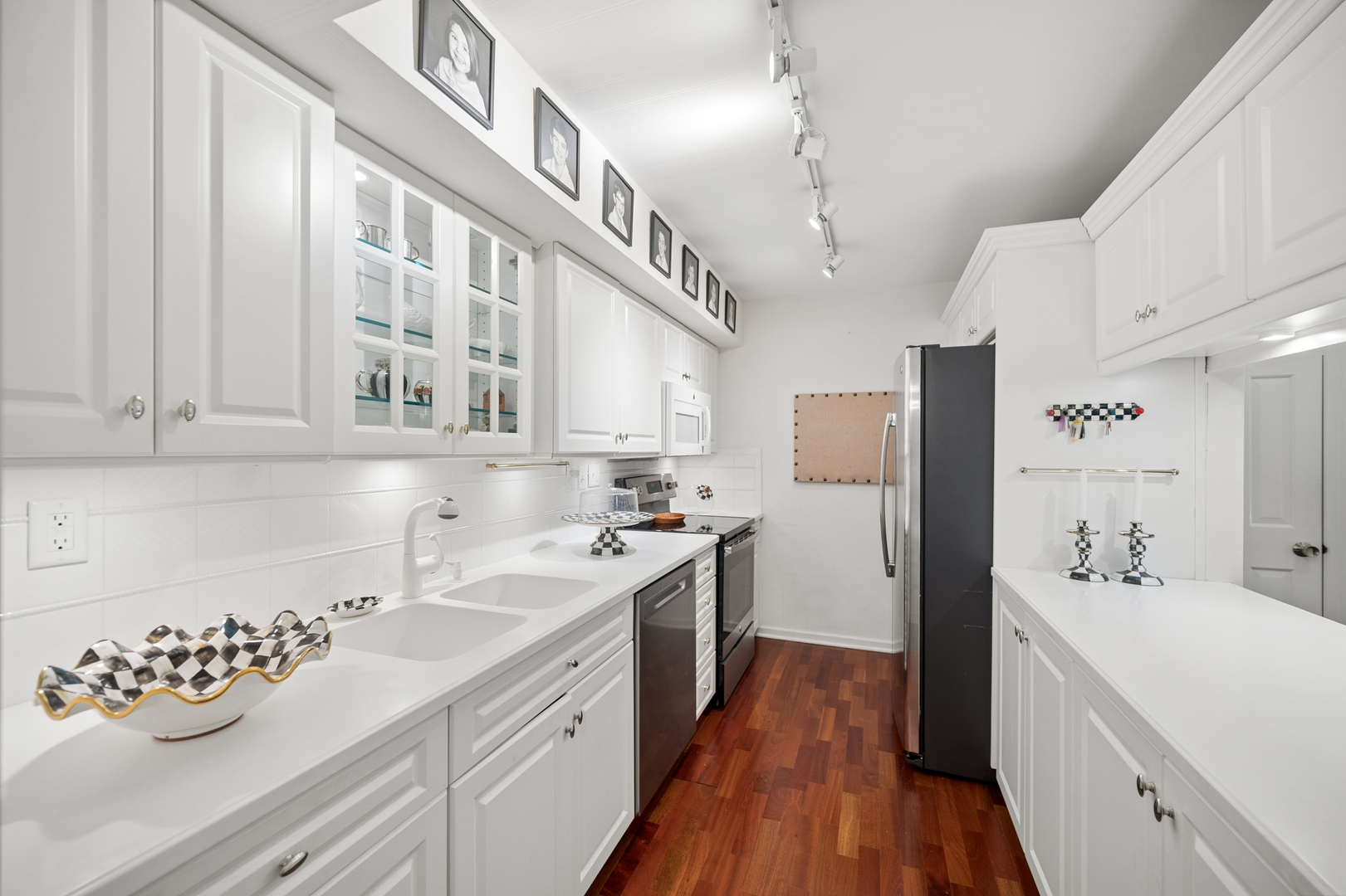 134 Green Bay Road, Unit 104 Winnetka, IL 60093 - Photo 9 of 19