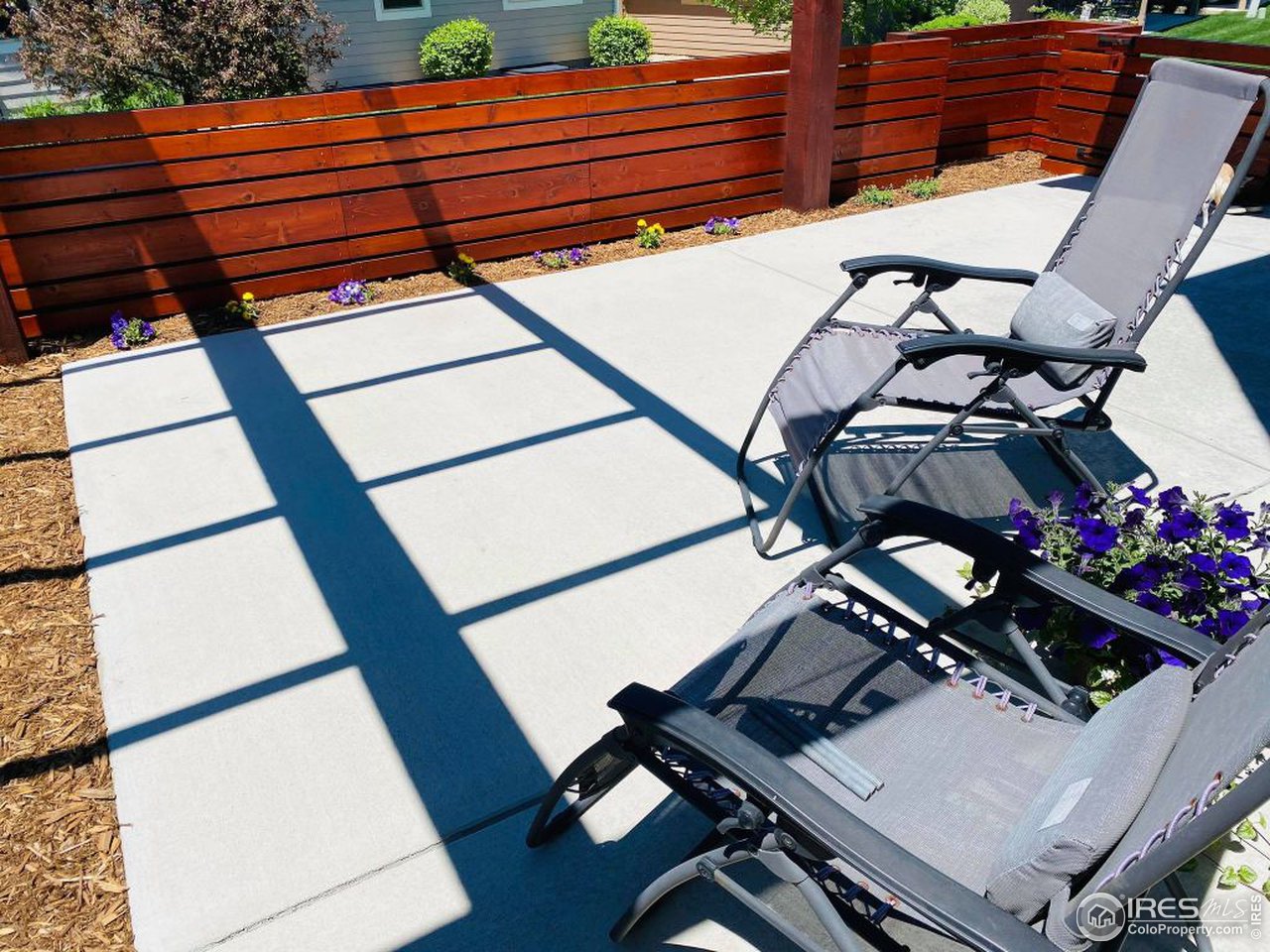 505 Deville Drive Greeley, CO 80634 - Photo 37 of 39 a ocean view with sitting space