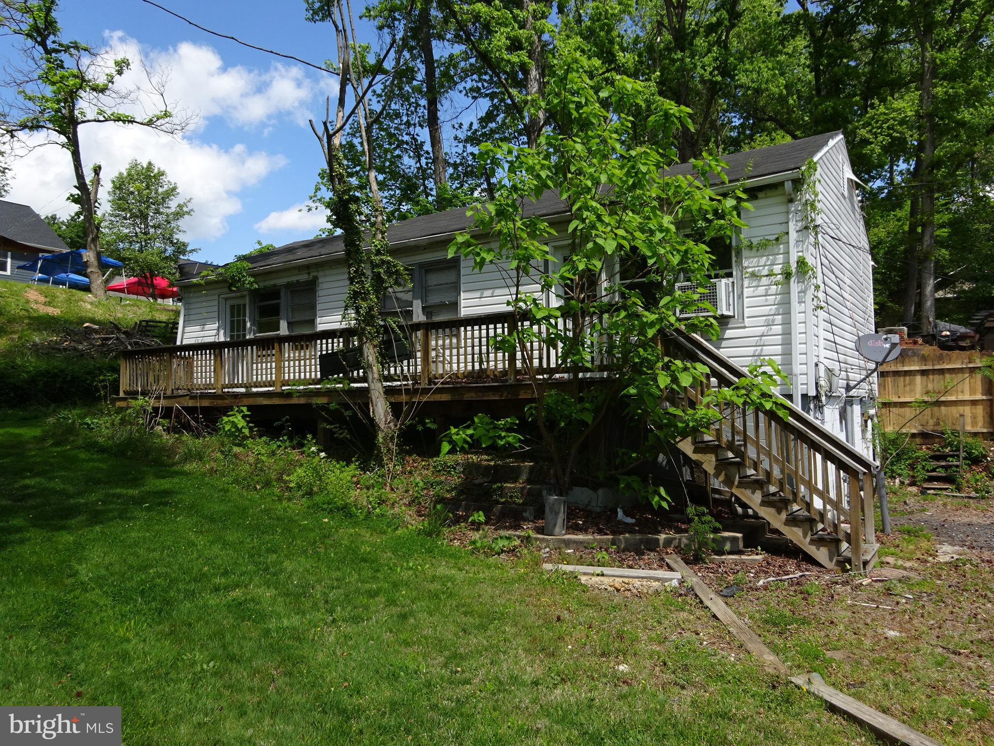 18610 Old Triangle Road Triangle, VA 22172 - Photo 4 of 5