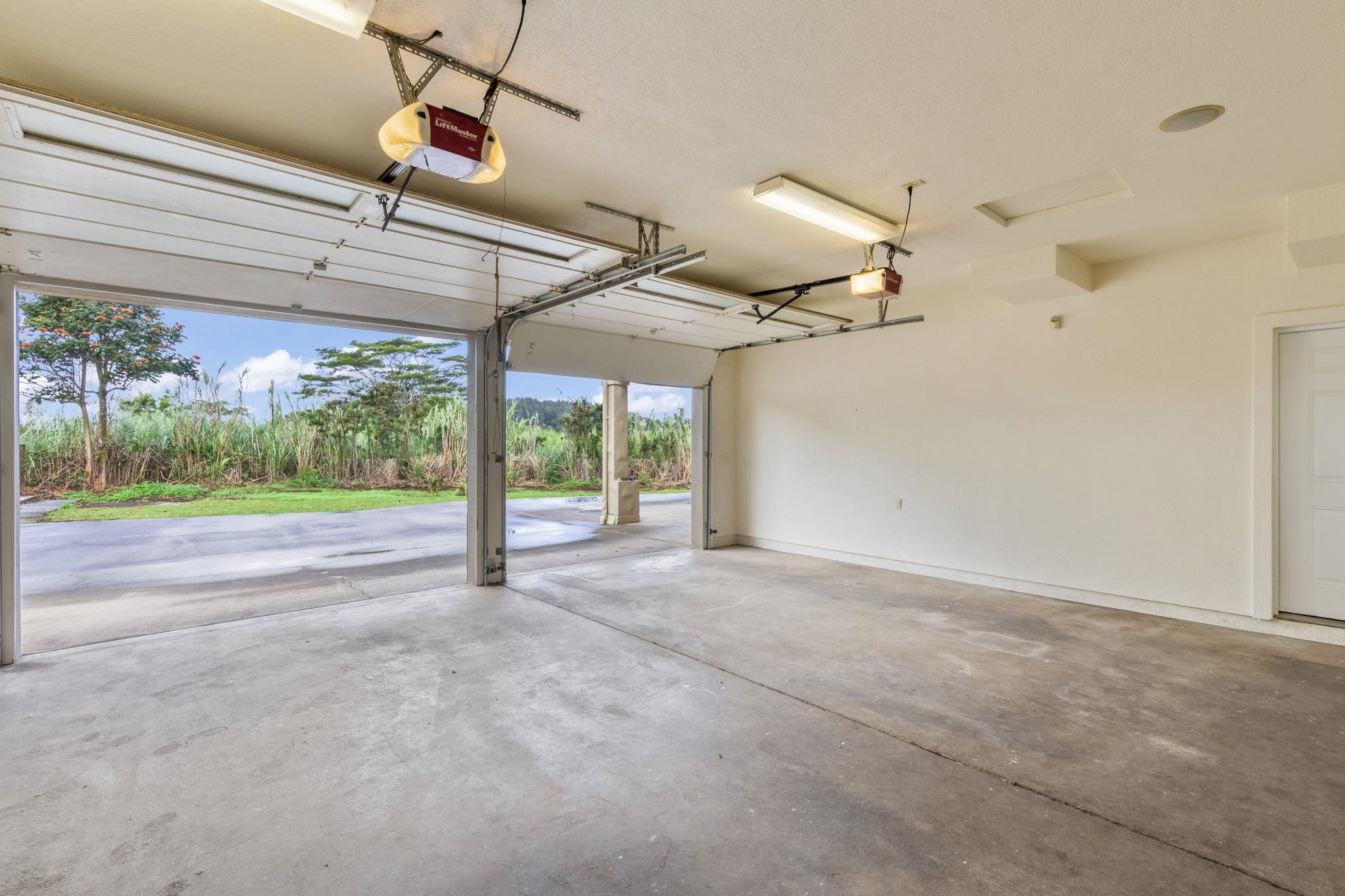 44 Pokoa Place Haiku, HI 96708 - Photo 25 of 29 a view of a room with a lot of windows and couch