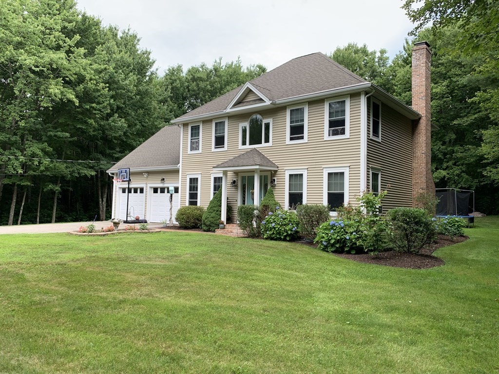 5 Borkum Road Spencer, MA 01562 - Photo 1 of 10 Gallery Image 1