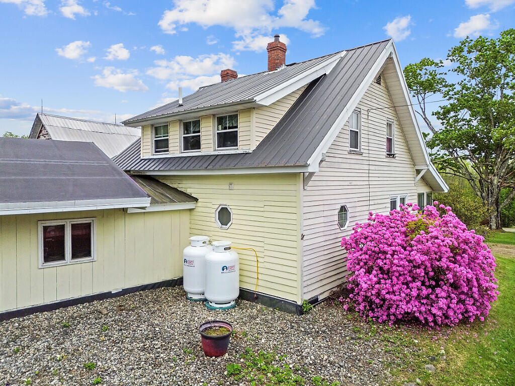 753 Ridge Road Windsor, ME 04363 - Photo 4 of 49 Exterior