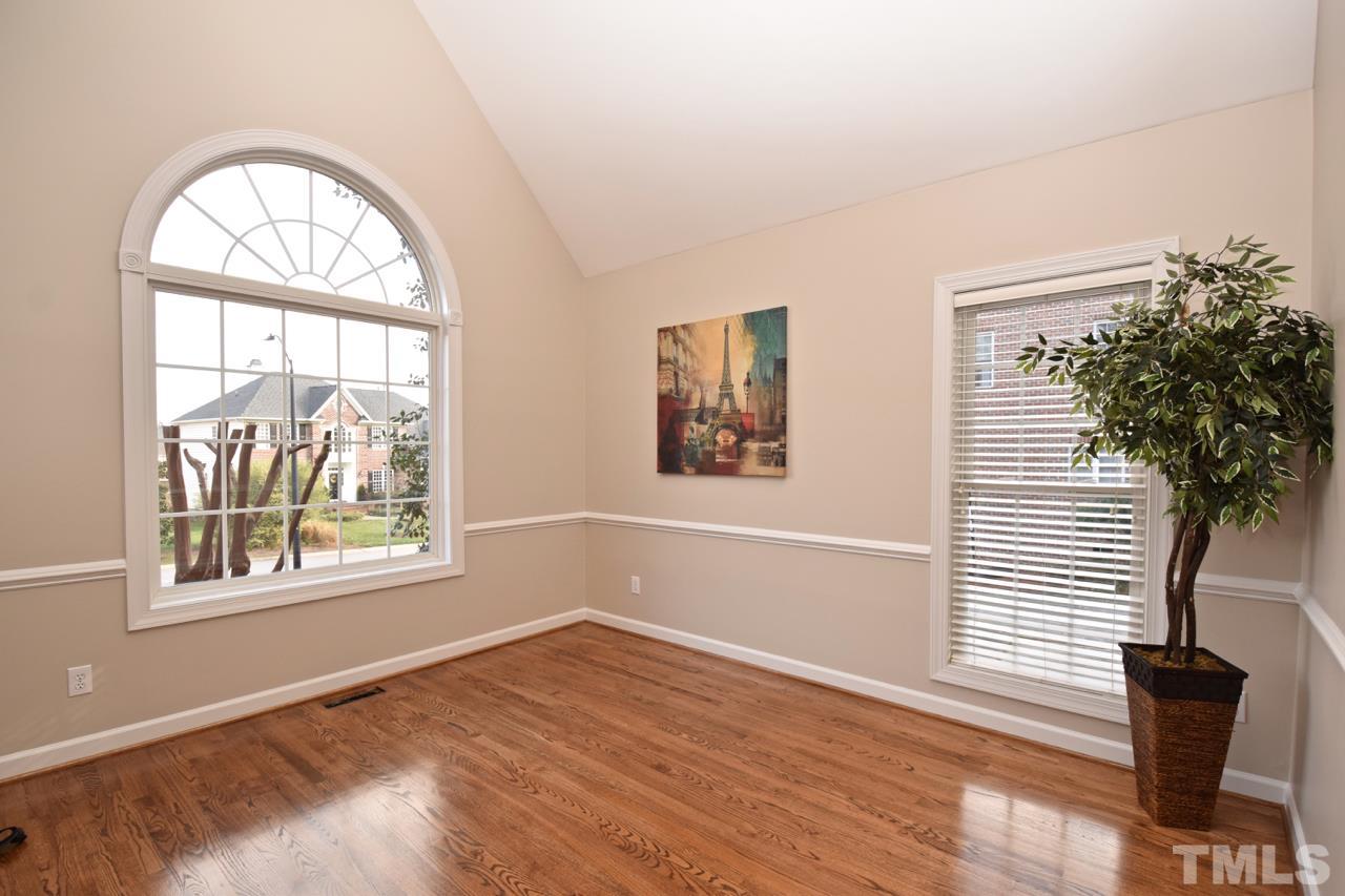 12421 Mayhurst Place Raleigh, NC 27614 - Photo 11 of 25 Gallery Image 11